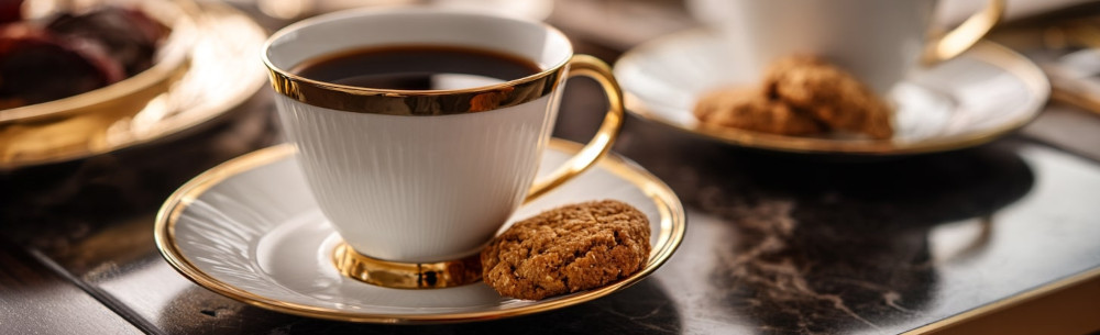 Jak podawać kawę? Praktyczne wskazówki